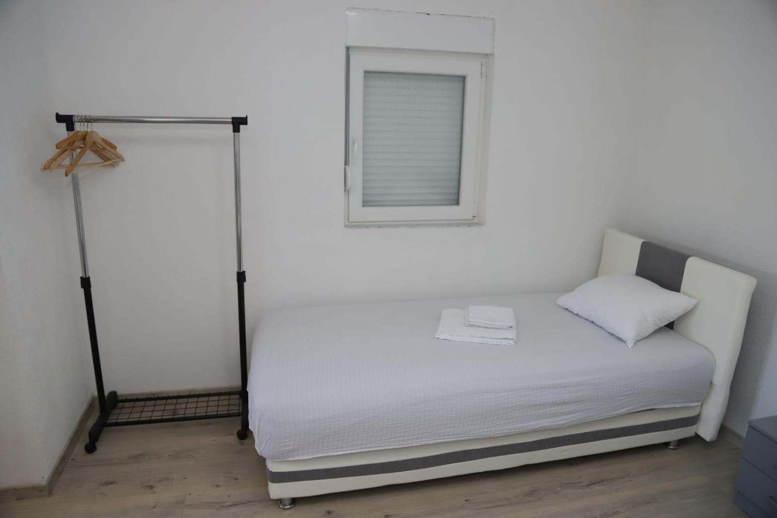 Apartman Hadze موستار المظهر الخارجي الصورة