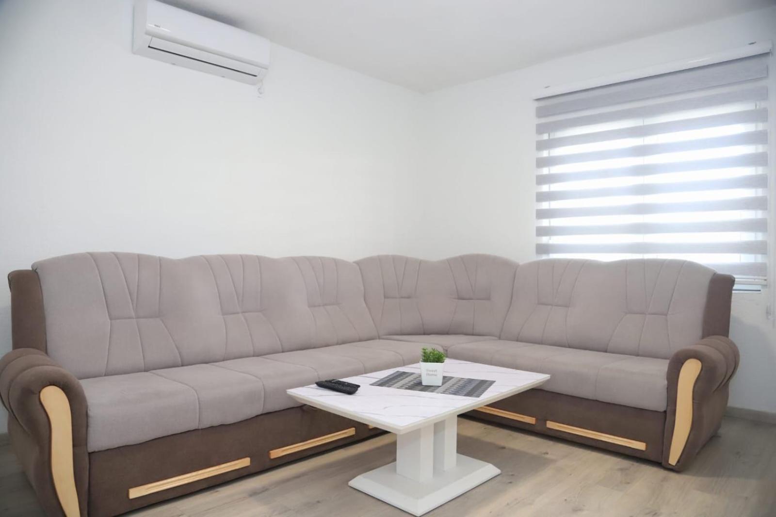 Apartman Hadze موستار المظهر الخارجي الصورة