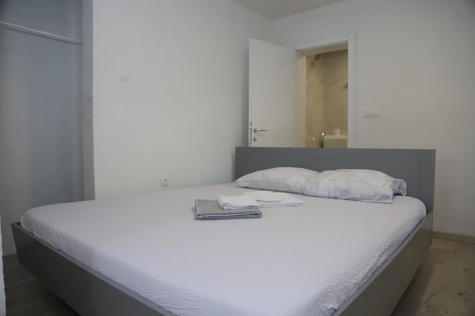 Apartman Hadze موستار المظهر الخارجي الصورة