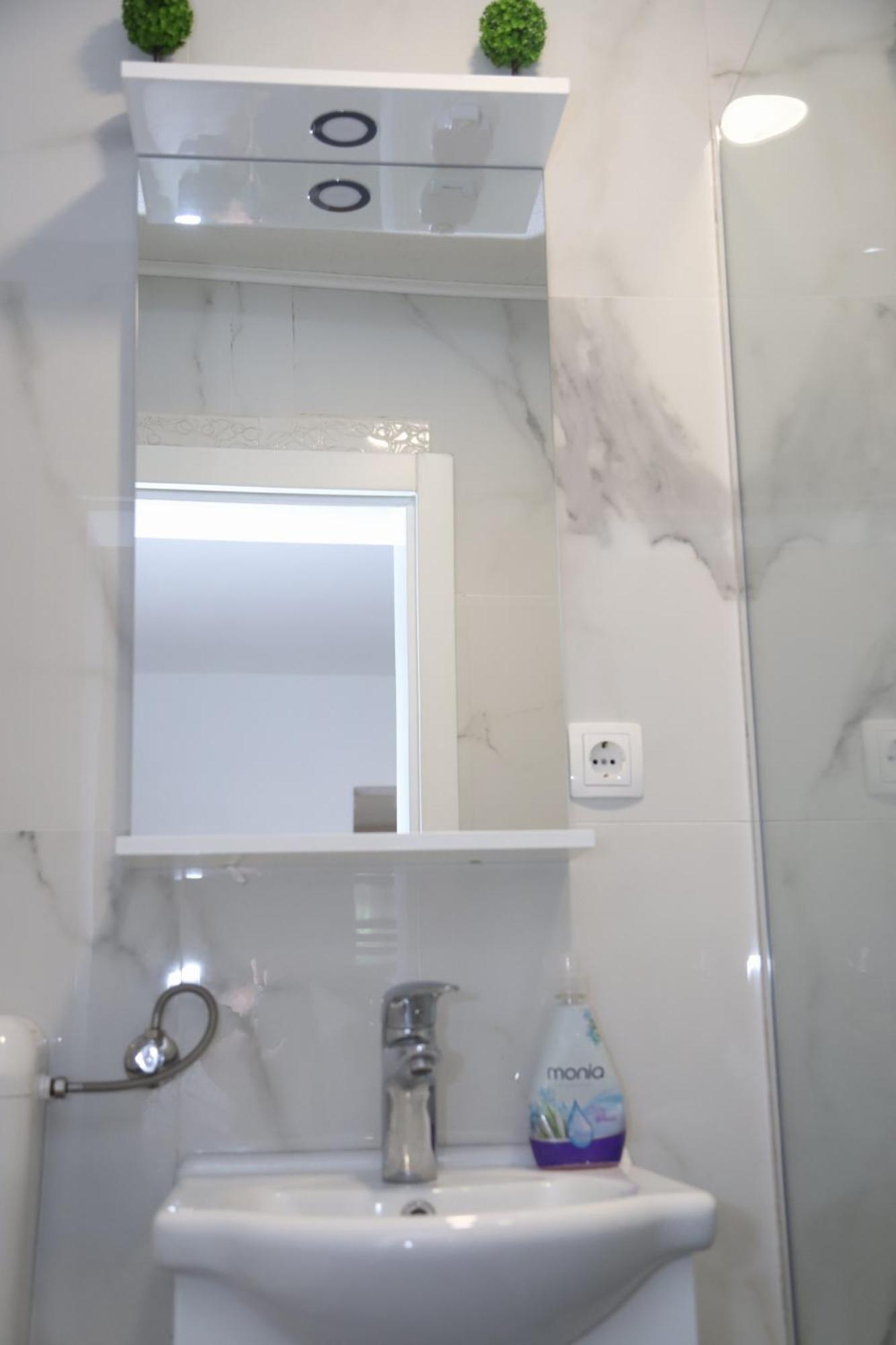 Apartman Hadze موستار المظهر الخارجي الصورة